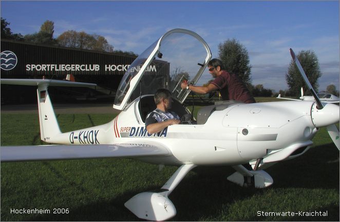 Flugplatz Hockenheim im Cockpit der Dimona